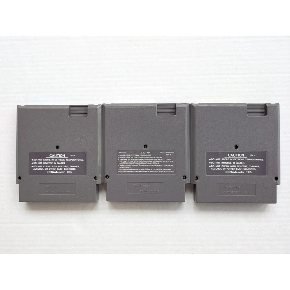 Vintage NES Game Lot of 9 w/ Carrying Case Mario Bros Donkey Kong Nintendo